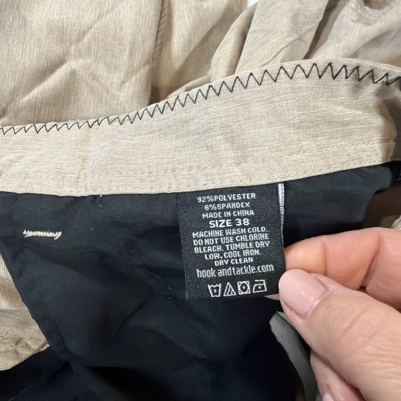 Hook & Tackle Performance Outfitters Shorts Men Size 38 Tan Lightweight Stretch - Picture 9 of 10